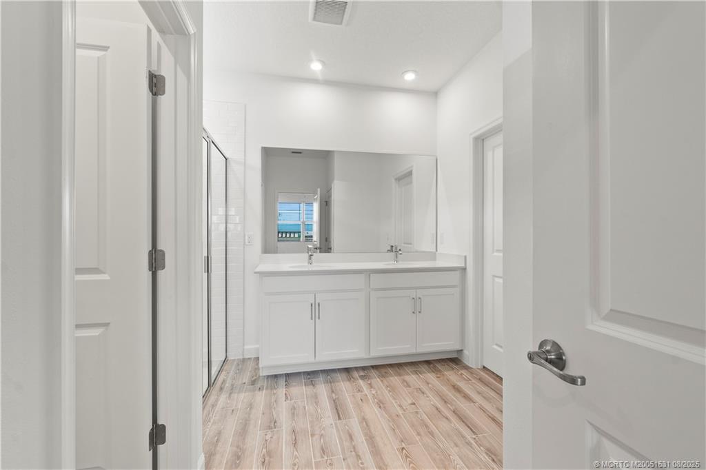 Port St Lucie, Florida 34987, United States, 4 Bedrooms Bedrooms, ,2 BathroomsBathrooms,Residential,Active,178411