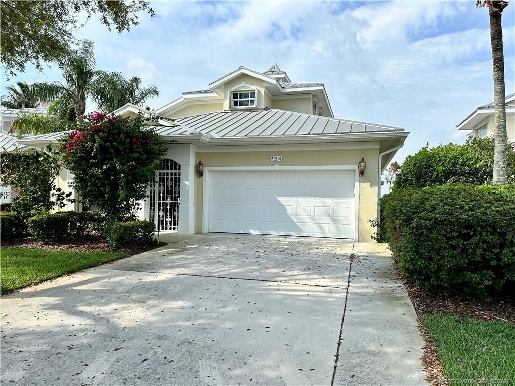 Photo of 2174 NW Plumbago Trail, Stuart, FL 34994 (MLS # M20043934)