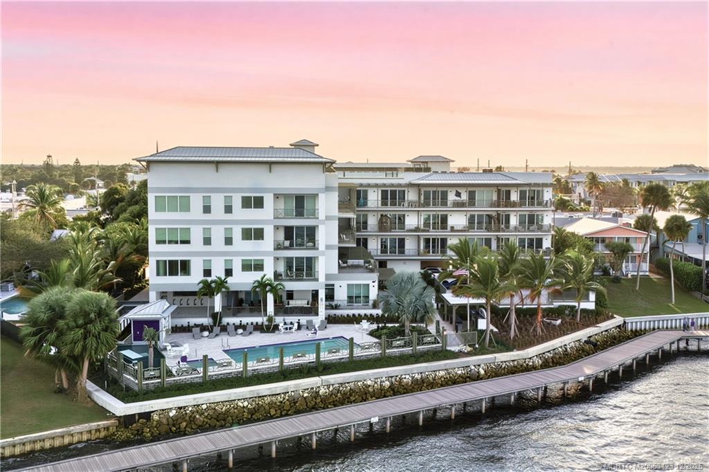 41 SW Seminole Street 206