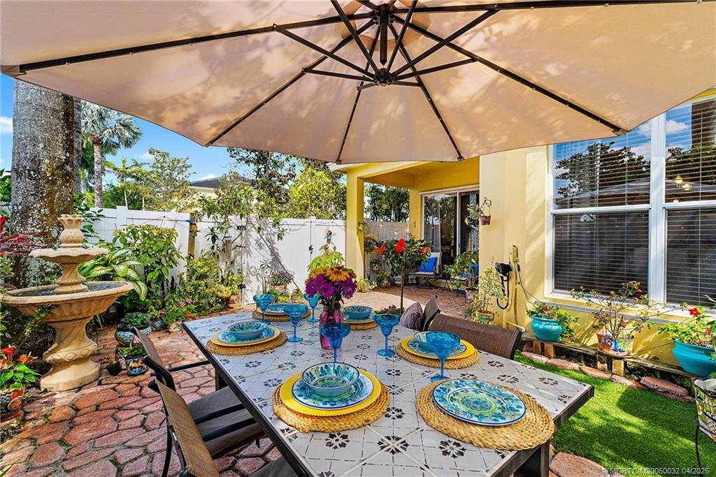 Photo of 6135 NW Helmsdale Way, Port Saint Lucie, FL 34983 (MLS # M20050032)