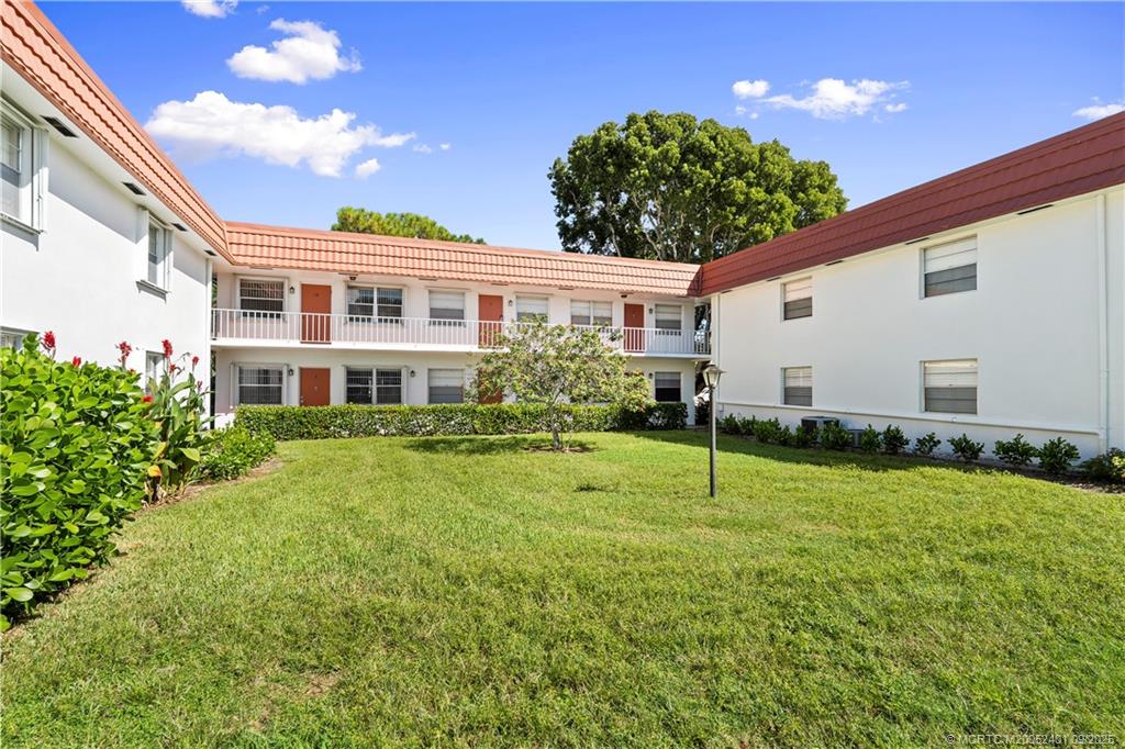 Stuart, Florida 34996, United States, 1 Bedroom Bedrooms, ,2 BathroomsBathrooms,Residential,Active,218460