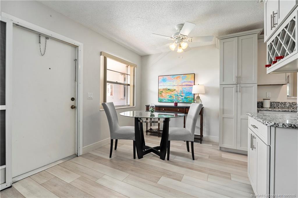 Stuart, Florida 34996, United States, 1 Bedroom Bedrooms, ,2 BathroomsBathrooms,Residential,Active,218460