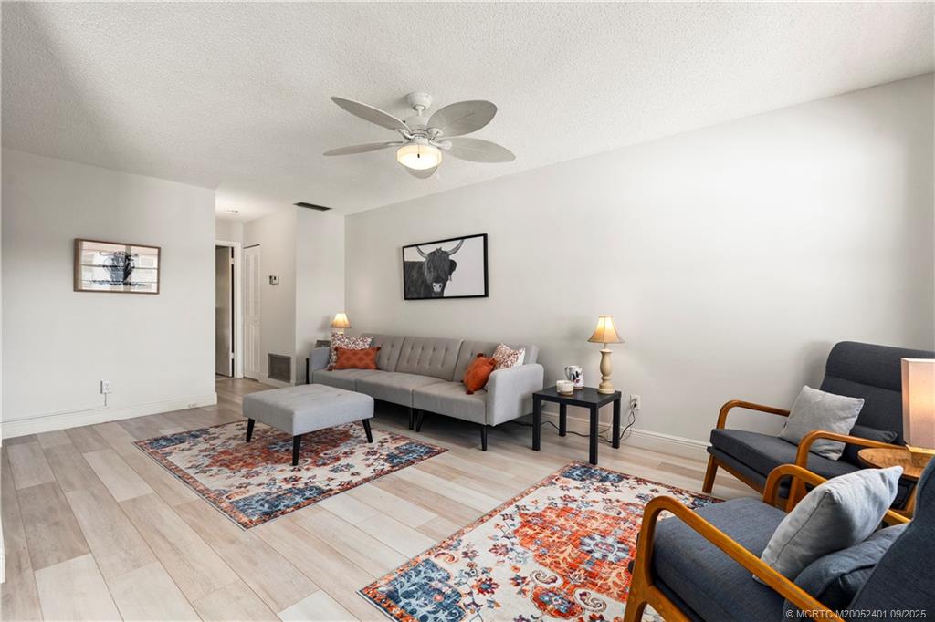 Stuart, Florida 34996, United States, 1 Bedroom Bedrooms, ,2 BathroomsBathrooms,Residential,Active,218460