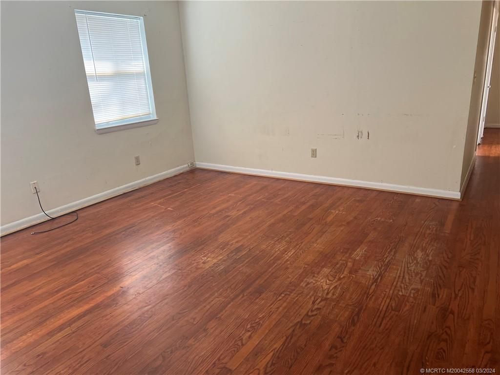 Photo of 5034 SE Grouper Avenue, Stuart, FL 34997 (MLS # M20042558)