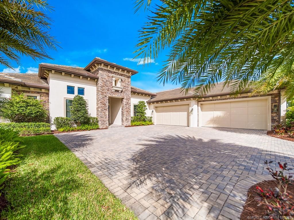 Photo of 846 SW Winston Avenue, Palm City, FL 34990 (MLS # M20041859)