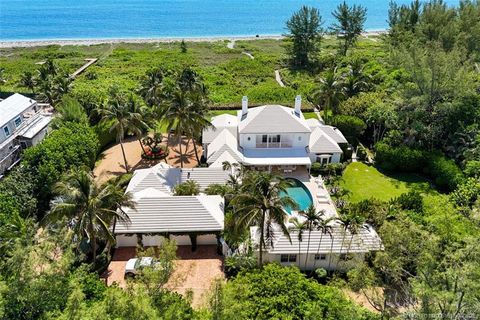 Photo of 485 S Beach Road, Hobe Sound, FL 33455 (MLS # M20051512)