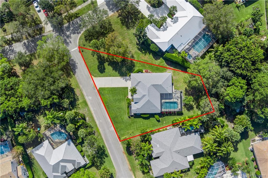 3802 SW Woodbriar Lane