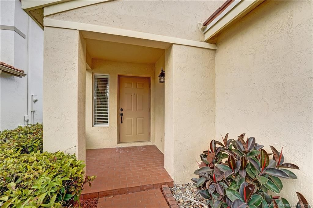 Photo of 4365 Pine Ridge Court, Weston, FL 33331 (MLS # M20054947)