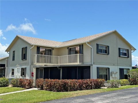 Photo of 7322 SE Concord Place, Hobe Sound, FL 33455 (MLS # M20045341)