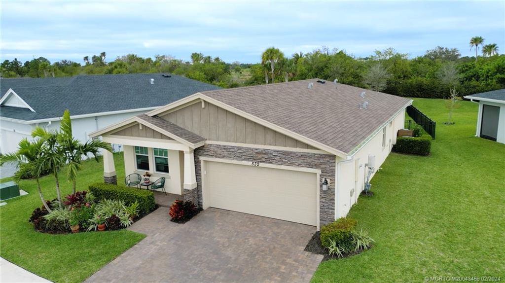 Photo of 532 SE Mulberry Way, Port Saint Lucie, FL 34984 (MLS # M20043459)