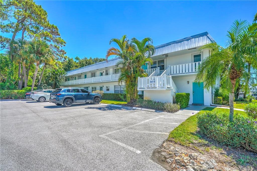 Stuart, Florida 34996, United States, 2 Bedrooms Bedrooms, ,2 BathroomsBathrooms,Residential,Active,190590