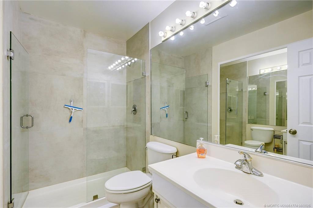 Stuart, Florida 34996, United States, 2 Bedrooms Bedrooms, ,2 BathroomsBathrooms,Residential,Active,190590