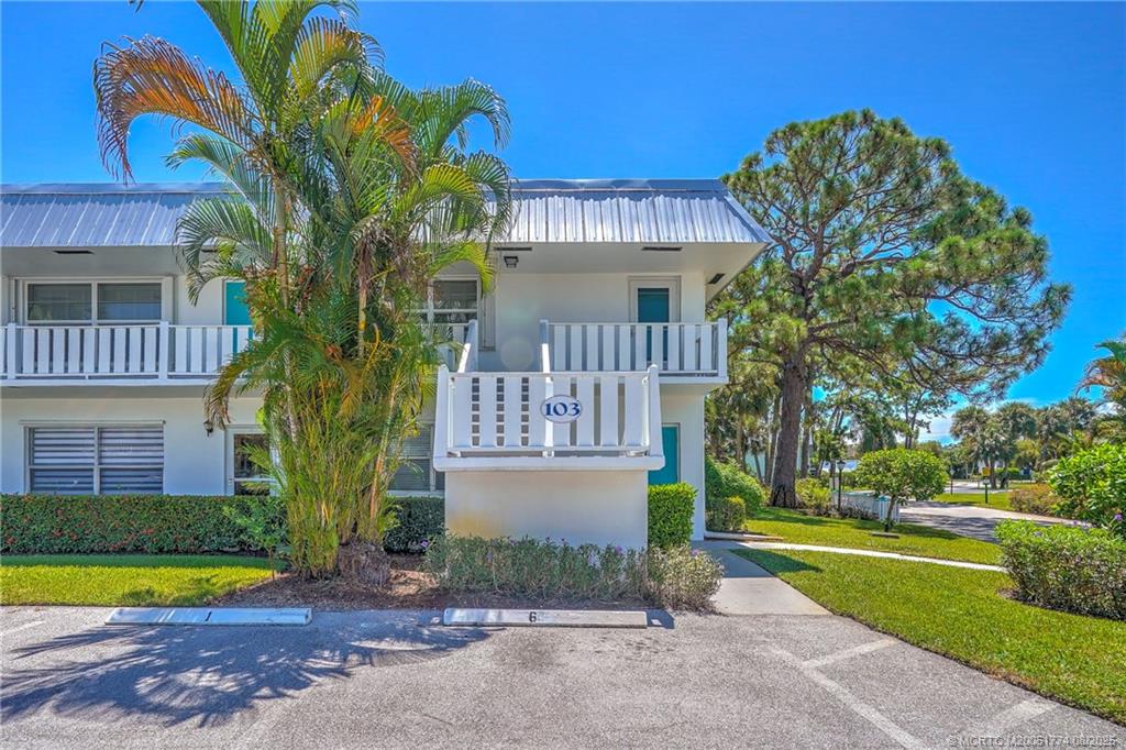 Stuart, Florida 34996, United States, 2 Bedrooms Bedrooms, ,2 BathroomsBathrooms,Residential,Active,190590