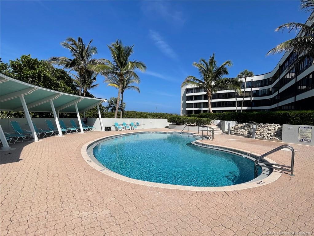 Stuart, Florida 34996, United States, 2 Bedrooms Bedrooms, ,2 BathroomsBathrooms,Residential,Active,125231