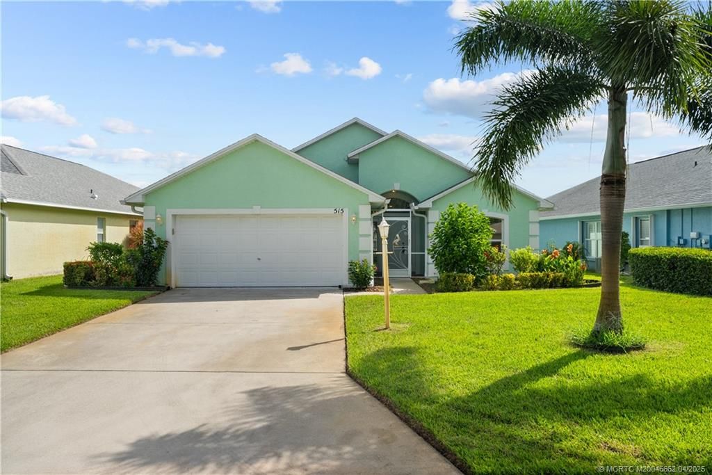 Photo of 515 SW Sundance Trail, Port Saint Lucie, FL 34953 (MLS # M20046662)