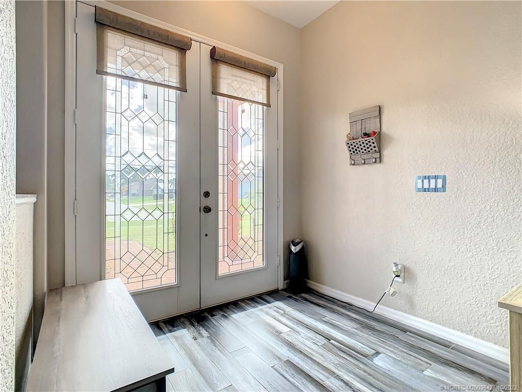 Photo of 631 SE Stow Terrace, Port Saint Lucie, FL 34984 (MLS # M20036428)