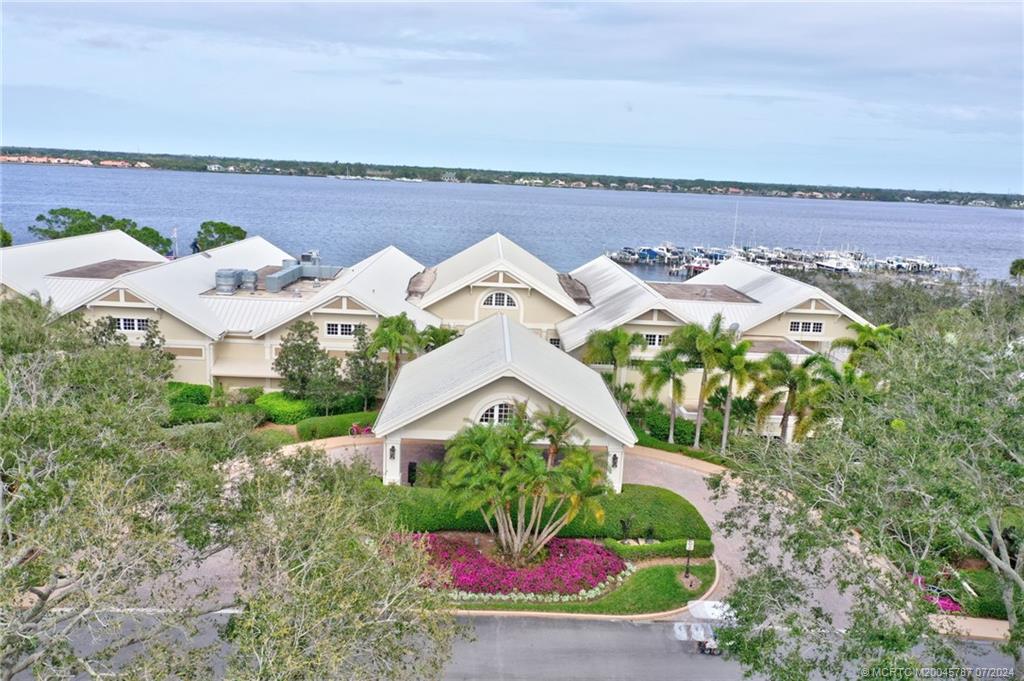 Palm City, Florida 34990, United States, 3 Bedrooms Bedrooms, ,3 BathroomsBathrooms,Residential,Active,52871