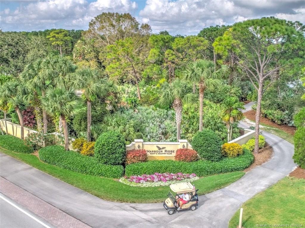 Palm City, Florida 34990, United States, 3 Bedrooms Bedrooms, ,3 BathroomsBathrooms,Residential,Active,52871