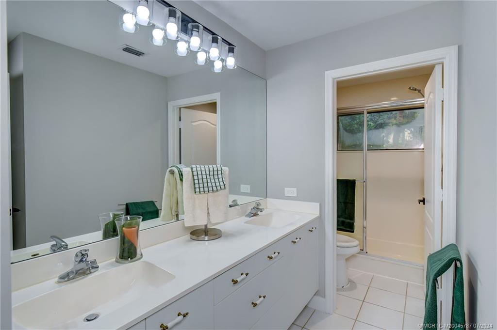 Palm City, Florida 34990, United States, 3 Bedrooms Bedrooms, ,3 BathroomsBathrooms,Residential,Active,52871