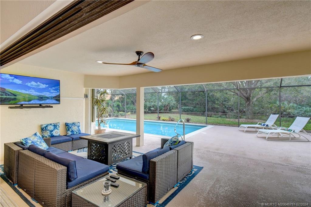 Palm City, Florida 34990, United States, 3 Bedrooms Bedrooms, ,3 BathroomsBathrooms,Residential,Active,52871