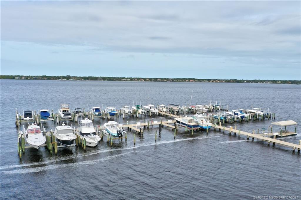 Palm City, Florida 34990, United States, 3 Bedrooms Bedrooms, ,3 BathroomsBathrooms,Residential,Active,52871