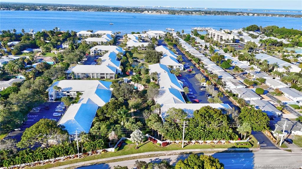 Stuart, Florida 34996, United States, 2 Bedrooms Bedrooms, ,2 BathroomsBathrooms,Residential,Active,251704