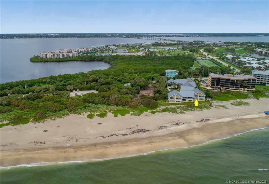 Photo of 245 NE Macarthur Boulevard #5, Stuart, FL 34996 (MLS # M20037754)