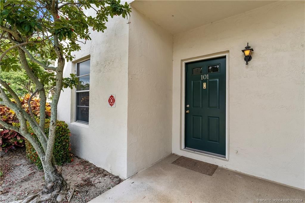 Photo of 1900 S Kanner Highway #10-101, Stuart, FL 34994 (MLS # M20043080)