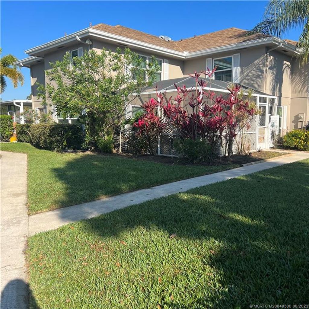 Photo of FL 34990 (MLS # M20040590)