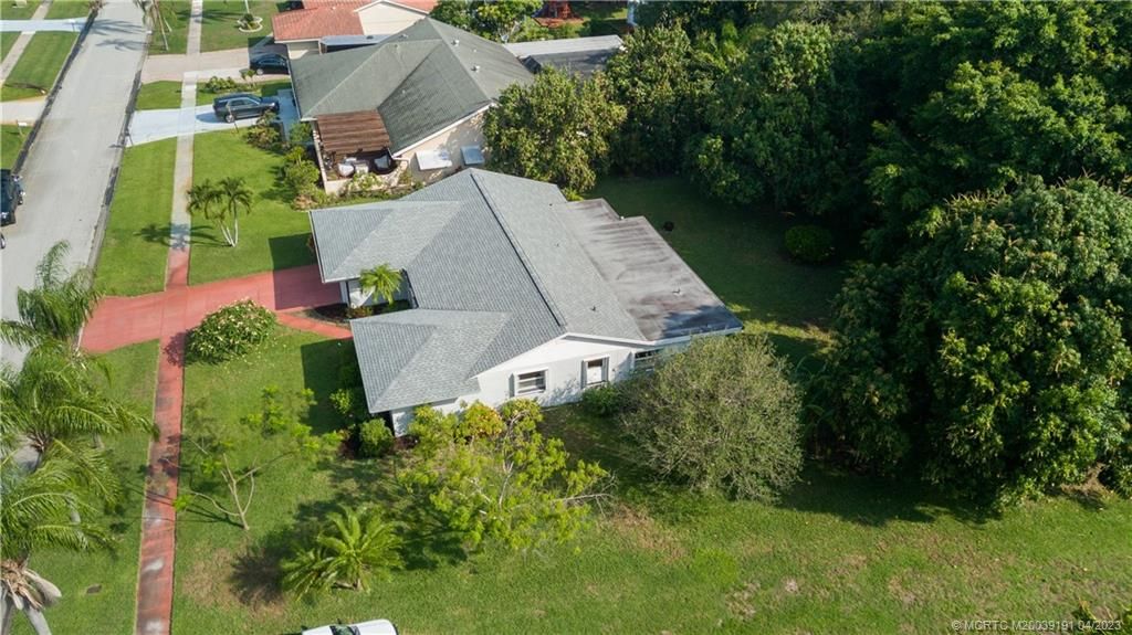 Photo of 1962 SE Erwin Road, Port Saint Lucie, FL 34952 (MLS # M20039191)