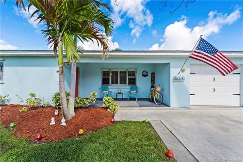 Homes For Sale - 3389 NE Linda Drive<br/> Jensen Beach, FL 34957