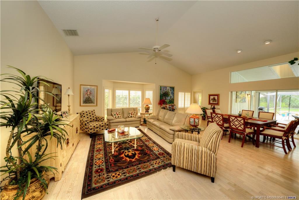 5903 SE Glen Eagle Way