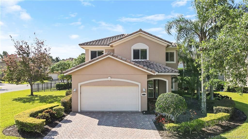 Photo of 5339 SW Longspur Lane, Palm City, FL 34990 (MLS # M20050628)