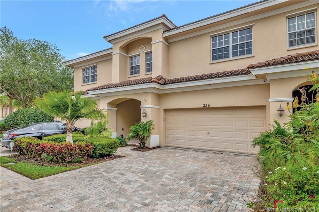 Photo of 236 SW Otter Run Place, Stuart, FL 34997 (MLS # M20050399)