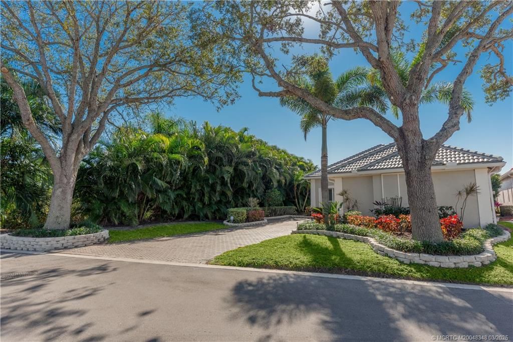 Photo of 1416 SE Breton Lane, Port Saint Lucie, FL 34952 (MLS # M20048348)