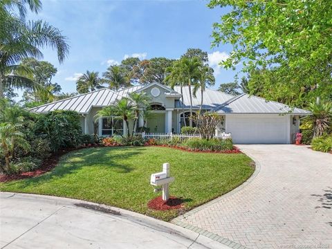 Photo of 7831 SE Windjammer Way, Hobe Sound, FL 33455 (MLS # M20049526)