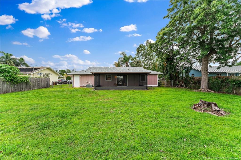 Photo of 1862 SW Hampshire Lane, Port Saint Lucie, FL 34953 (MLS # M20046159)