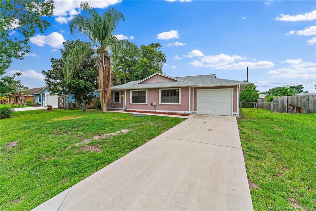 Photo of 1862 SW Hampshire Lane, Port Saint Lucie, FL 34953 (MLS # M20046159)