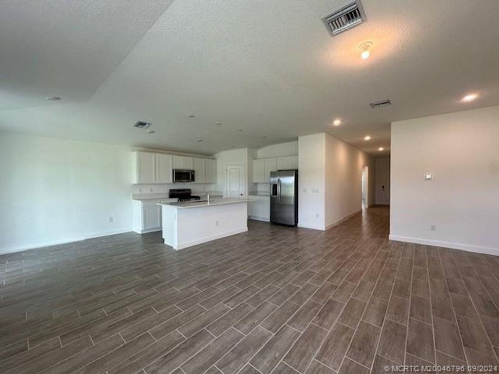 Photo of 6314 NW Windwood Way, Port Saint Lucie, FL 34987 (MLS # M20046796)