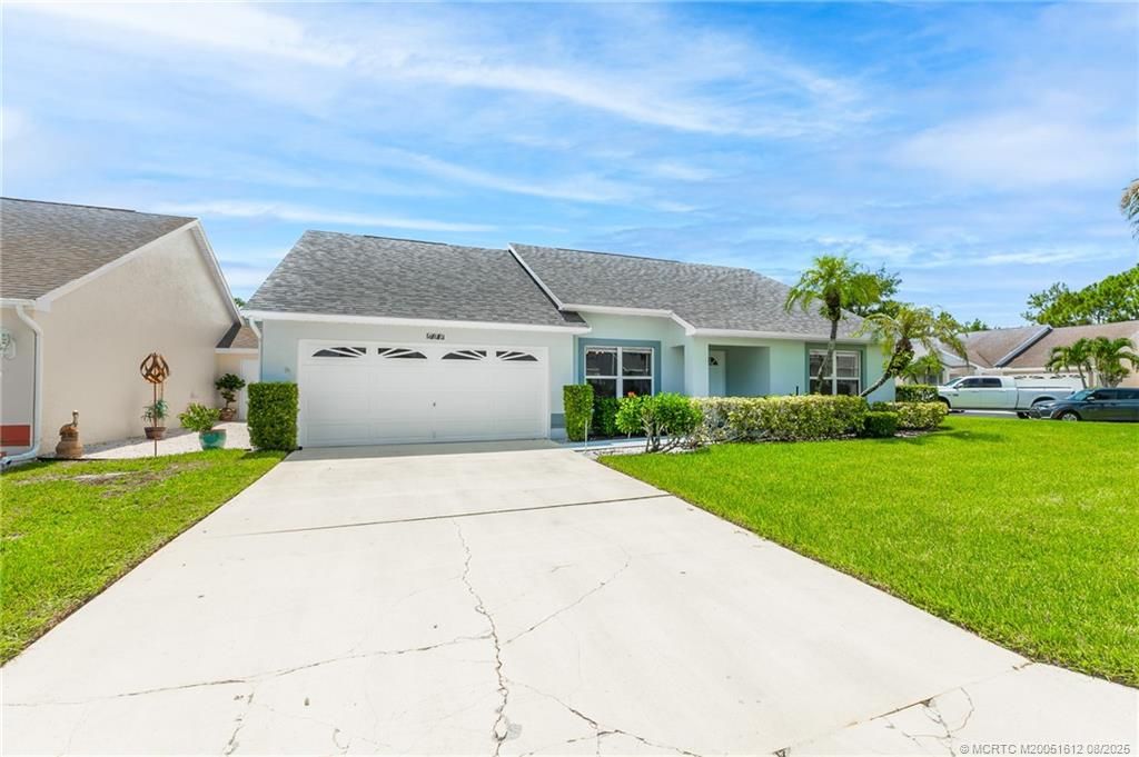 Photo of 460 NW Casanova Circle, Port Saint Lucie, FL 34986 (MLS # M20051612)