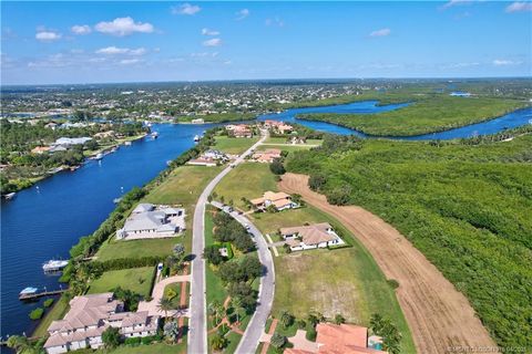 166 SE Strada Tione Port Saint Lucie FL 34952