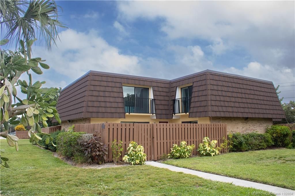 Photo of 6034 SE Riverboat Drive, Stuart, FL 34997 (MLS # M20047466)