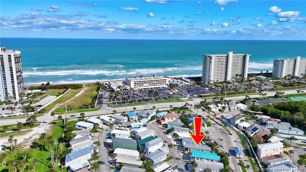 Photo of 2116 Nettles Boulevard, Jensen Beach, FL 34957 (MLS # M20049383)