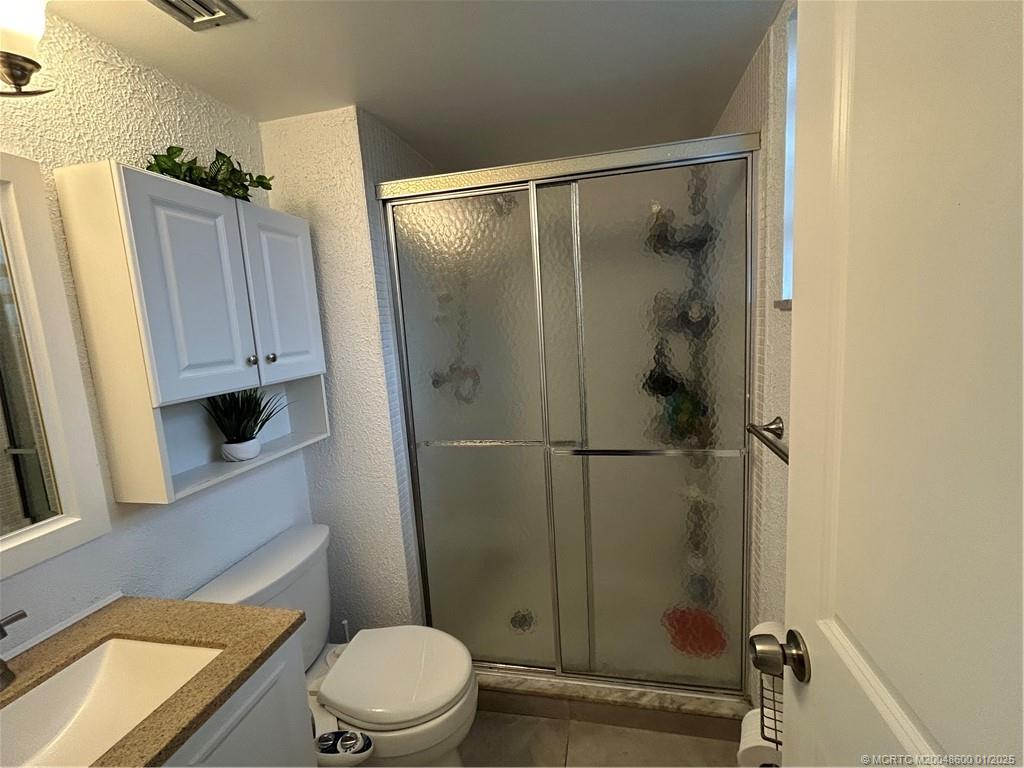 Stuart, Florida 34994, United States, 2 Bedrooms Bedrooms, ,2 BathroomsBathrooms,Residential,Active,16961