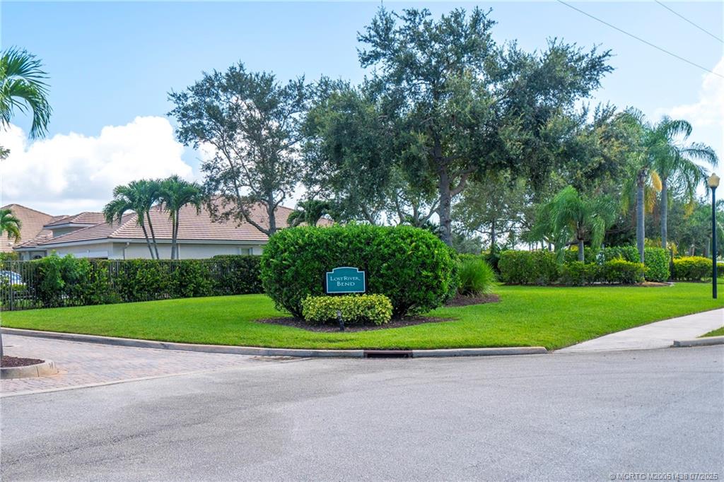 Stuart, Florida 34997, United States, 3 Bedrooms Bedrooms, ,3 BathroomsBathrooms,Residential,Coming Soon,172872