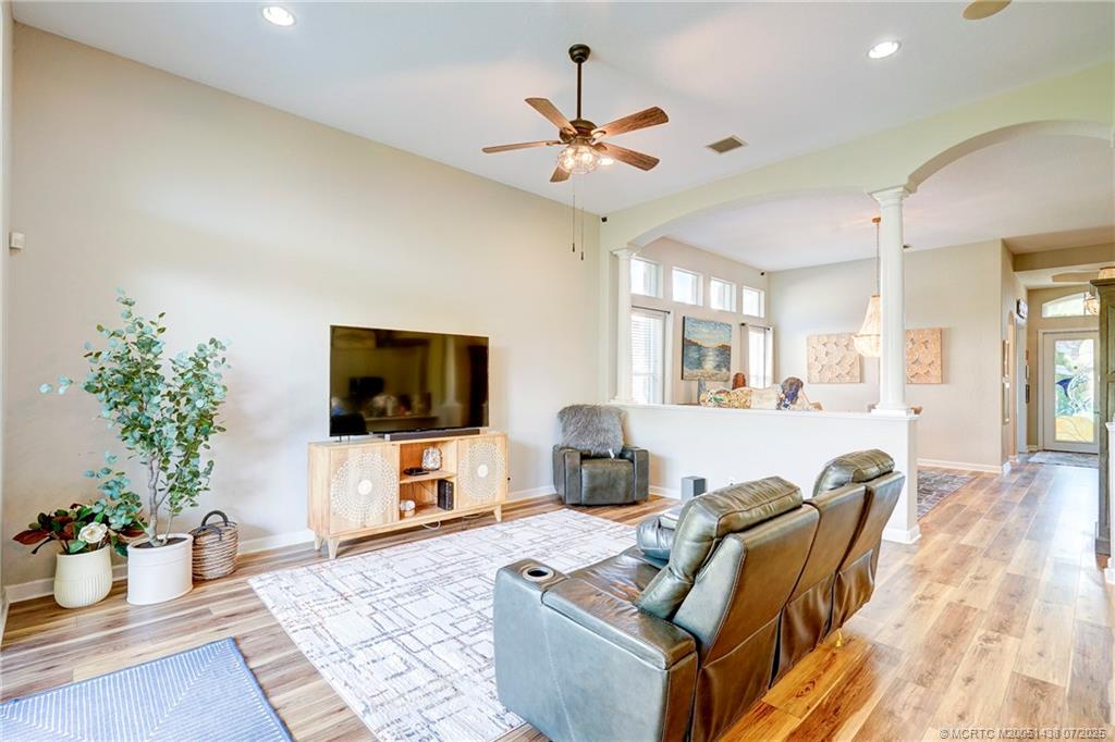 Stuart, Florida 34997, United States, 3 Bedrooms Bedrooms, ,3 BathroomsBathrooms,Residential,Coming Soon,172872