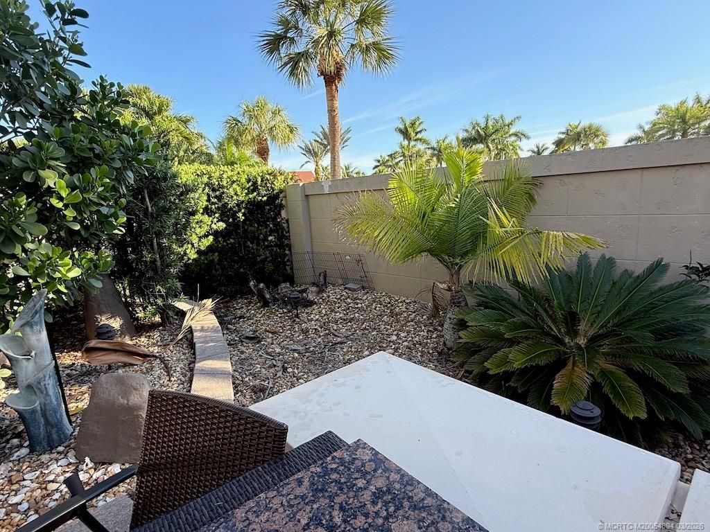 Photo of 6 NW Boundary Drive, Port Saint Lucie, FL 34986 (MLS # M20054894)