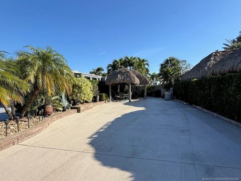 Photo of 6 NW Boundary Drive, Port Saint Lucie, FL 34986 (MLS # M20054894)