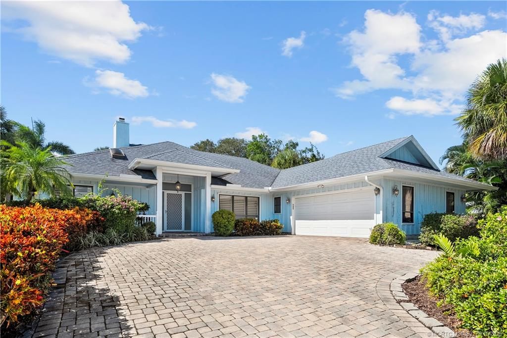 Photo of 101 S Sewalls Point Road, Stuart, FL 34996 (MLS # M20052778)