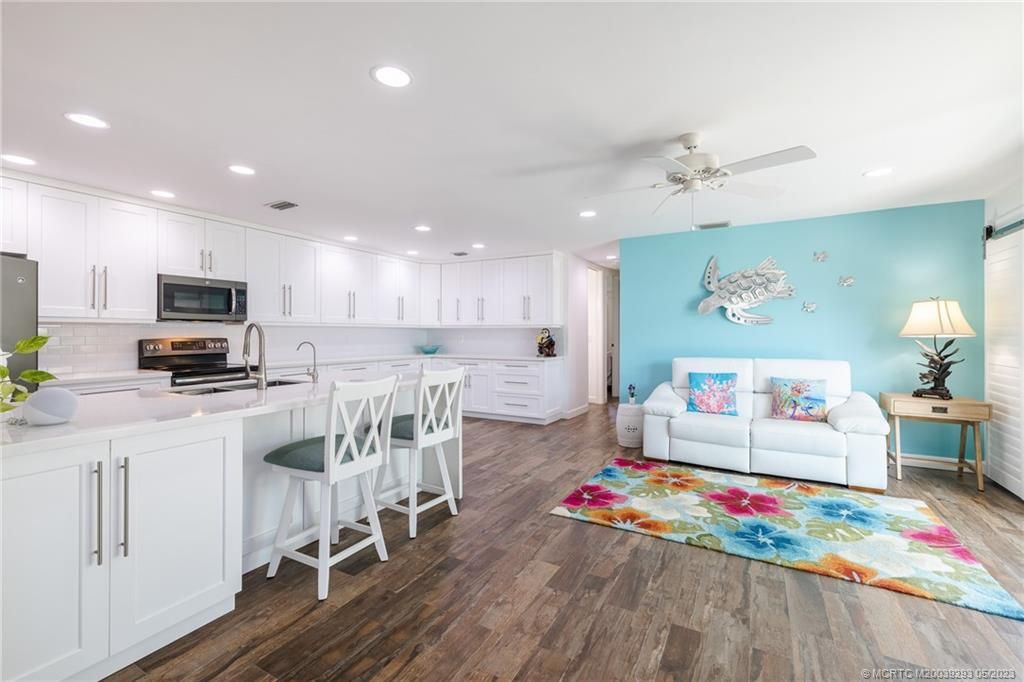 Photo of 4052 NW Cinnamon Tree Circle, Jensen Beach, FL 34957 (MLS # M20039293)